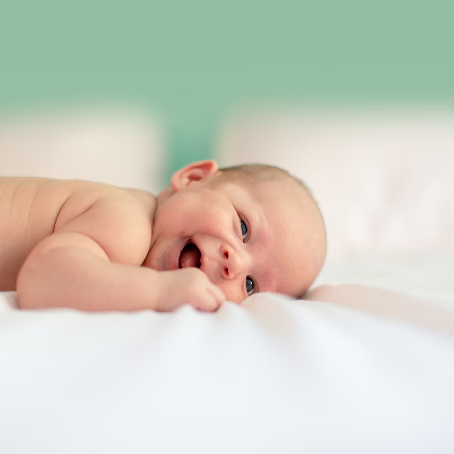 Why Do Babies Smile In Their Sleep? SmartOrFun