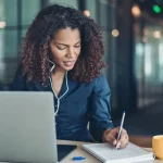 Are Left-Handed People More Creative?